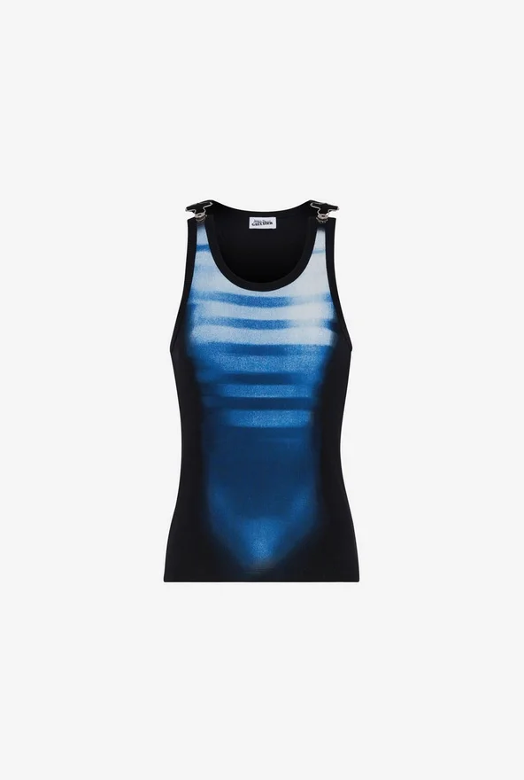 A camisola sem mangas “Le Male” A camisola sem mangas “Le Male”